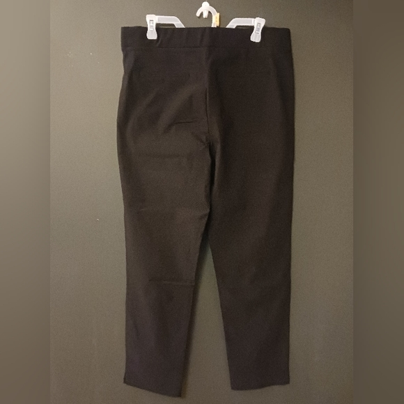 Berkley Jensen women's XL black business casual pants - Picture 2 of 3